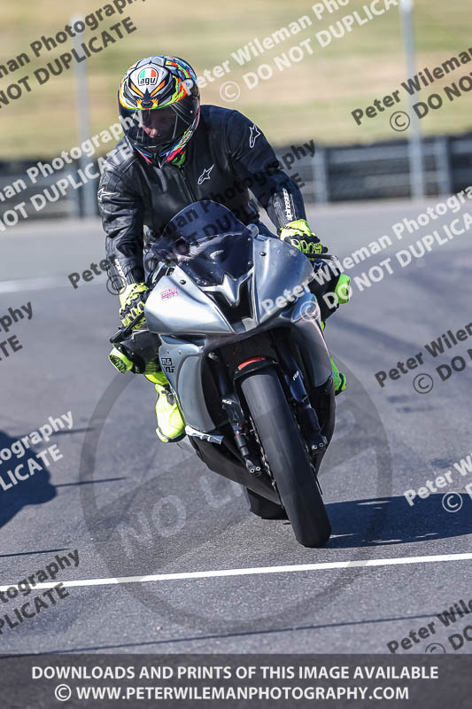 brands hatch photographs;brands no limits trackday;cadwell trackday photographs;enduro digital images;event digital images;eventdigitalimages;no limits trackdays;peter wileman photography;racing digital images;snetterton;snetterton no limits trackday;snetterton photographs;snetterton trackday photographs;trackday digital images;trackday photos